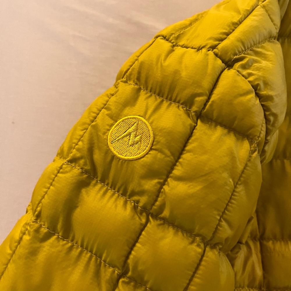 Marmot Men's Mustard Yellow Quilted Puffer Jacket - Picture 3 of 8